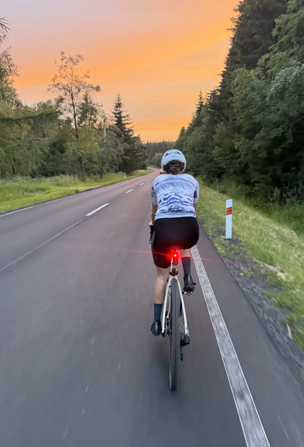 Erzgebirge mit dem Fahrrad: eine Gravel-Route rund um verschwundene Ortschaften