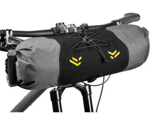 Apidura Backcountry Lenkertasche 7 l Schwarz/Grau