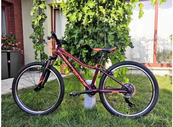 Rock Machine Catherine 24 VB Kinder-Mountainbike Gloss Crimson/Neon Orange/Crimson
