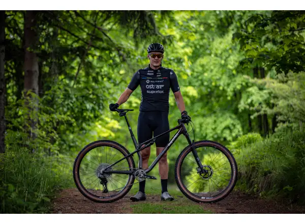 Superior MTB – XF 9.9 Team Gloss Carbon/Red