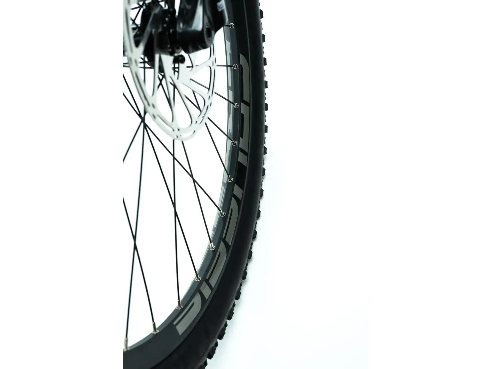 Crussis PAN Full 9.9-M vollgefedertes Elektrofahrrad.