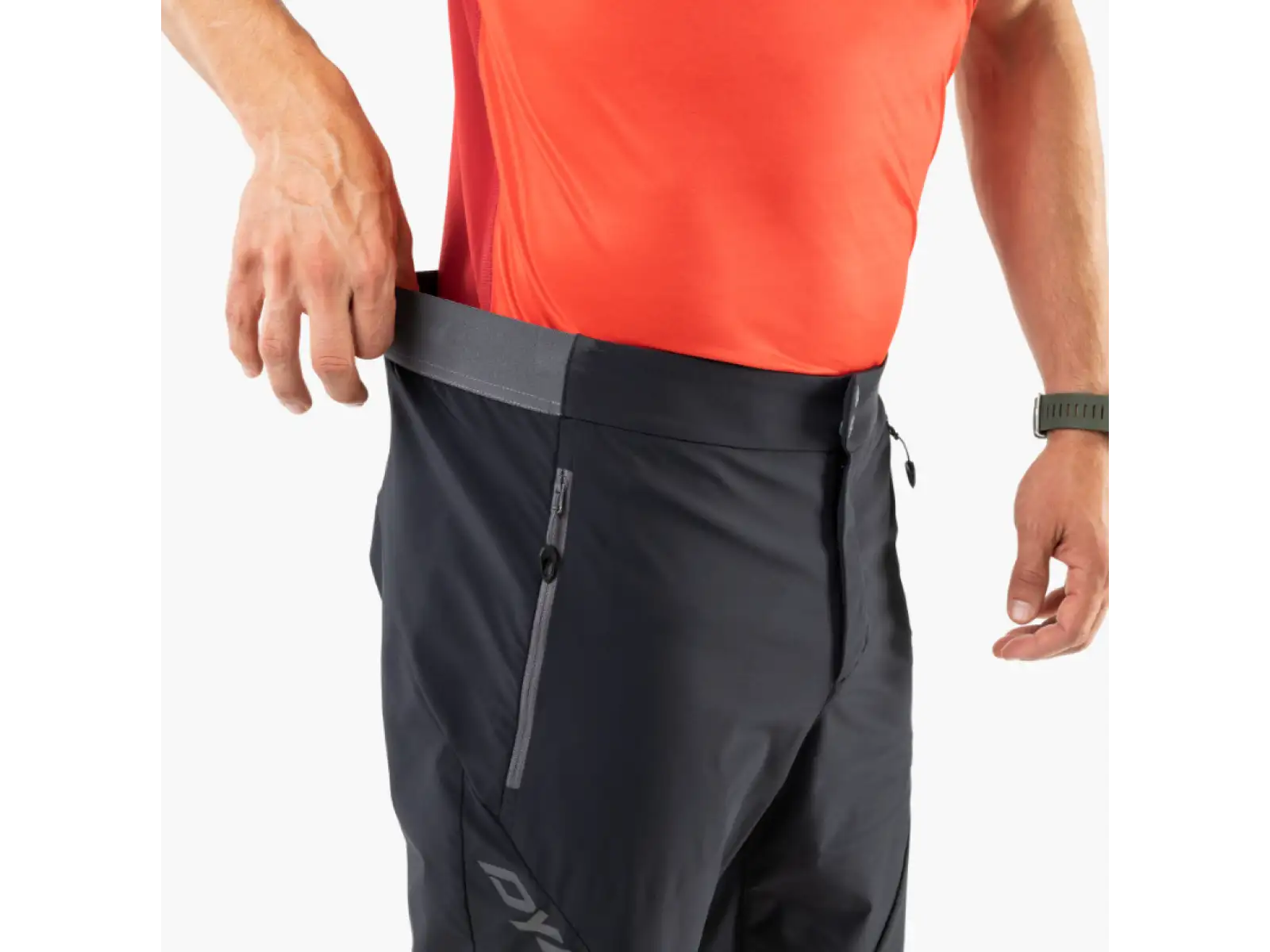 Dynafit Transalper Light Dynastretch Herren Shorts in Black Out.