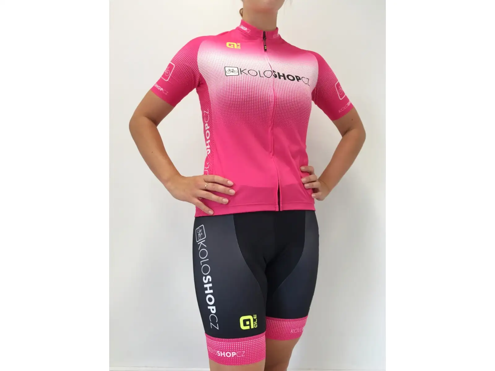 Alé Prime Damen Shorts mit Einsatz und Träger Koloshop pink
