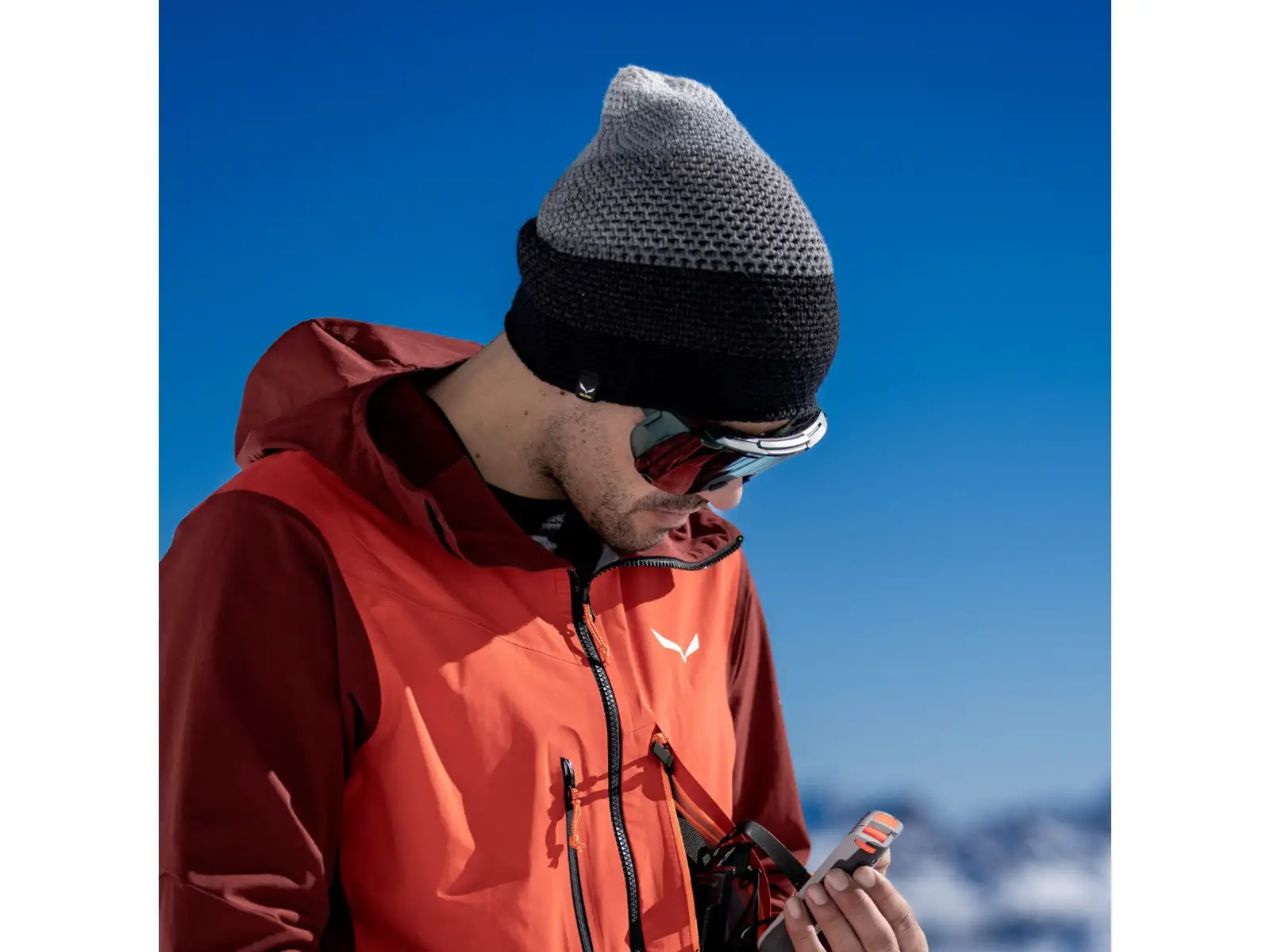 Salewa Sella Merino Mütze Graue Streifen