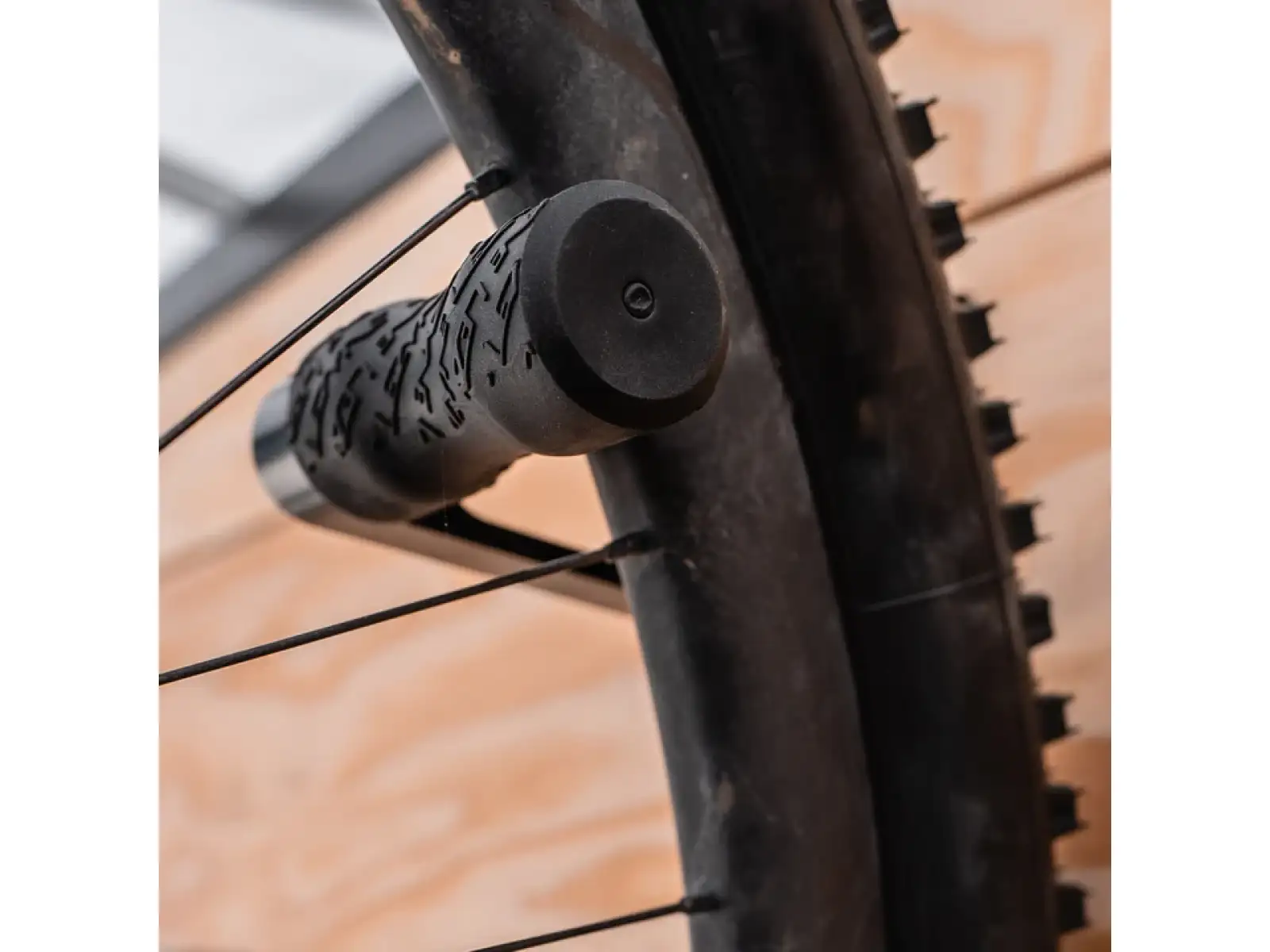 Lezyne CNC-Legierung Radhaken Wandhalterung für Fahrrad Schwarz