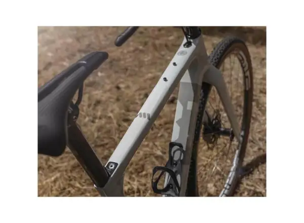 All Mountain Style Rahmen-Schutzaufkleber Gravel/Road Clear Silver