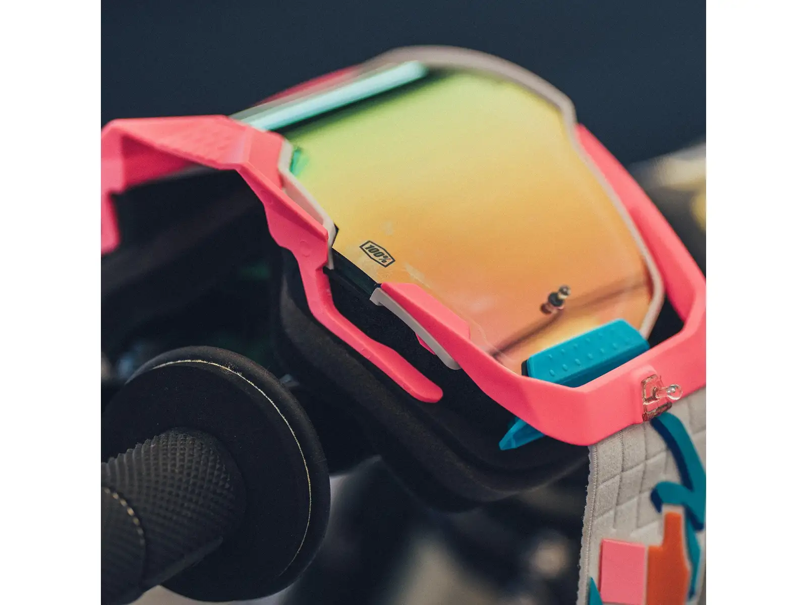 100% Armega Downhill-Brille Lefreak/ HiPER Pink Mirror