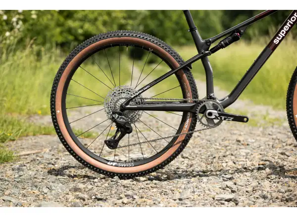 Superior MTB – XF 9.9 Team Gloss Carbon/Red