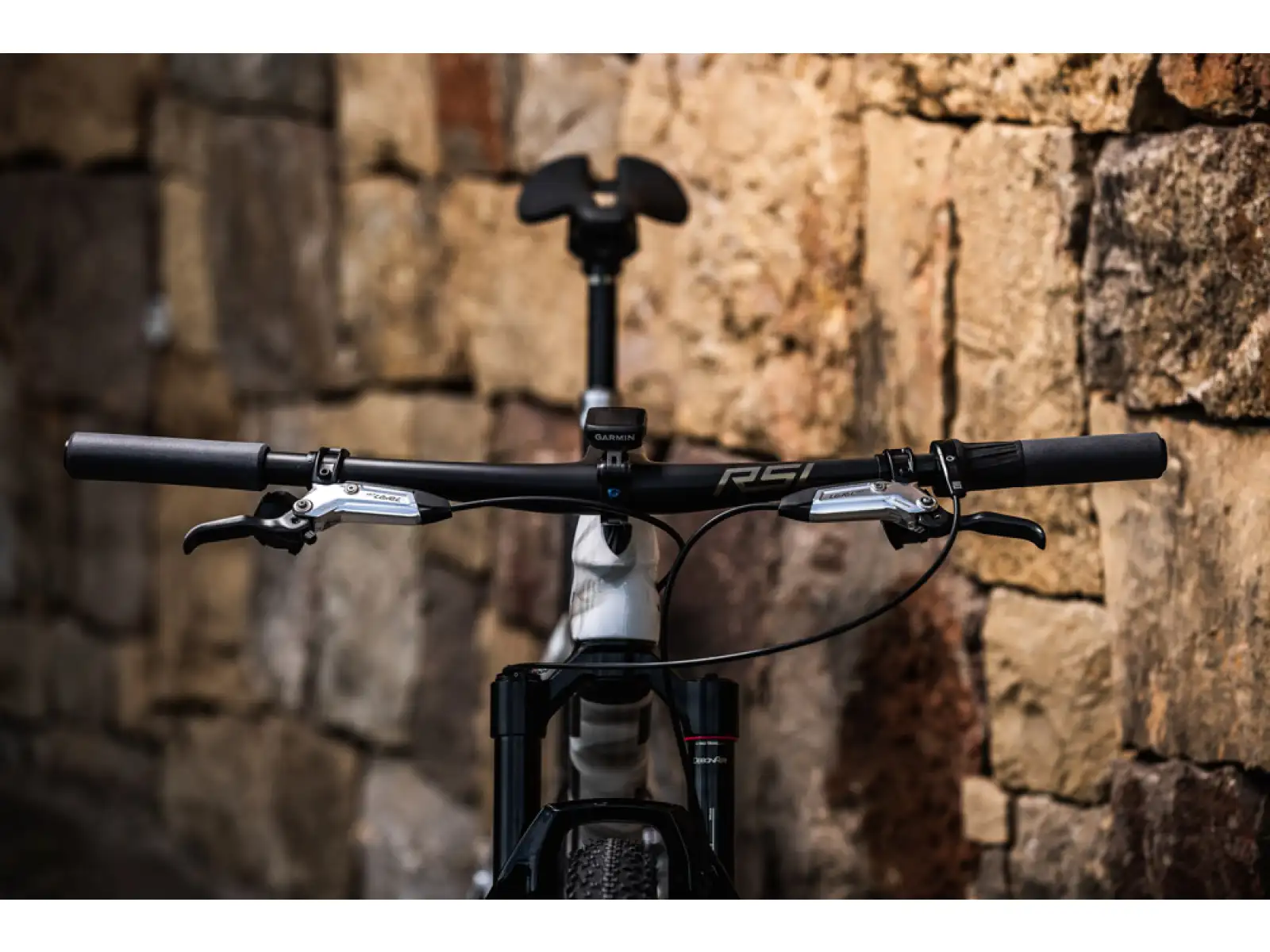 Sram Level Ultimate Stealth 4-Kolben Scheibenbremse Vorne