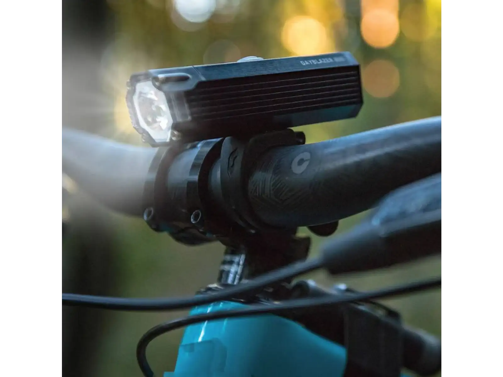 Blackburn Dayblazer 1000 Frontlicht USB-C