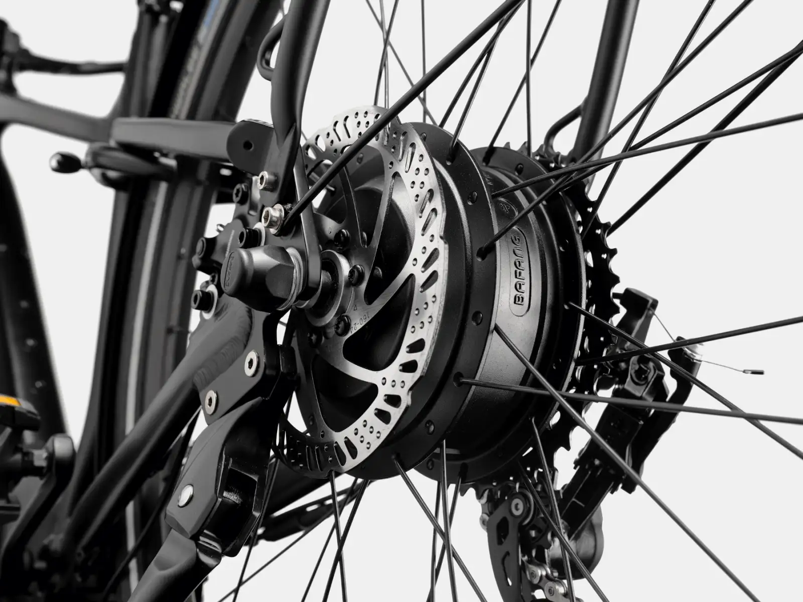 Cannondale Mavaro NEO SL 2 City E-Bike mit tiefem Einstieg Black Cherry