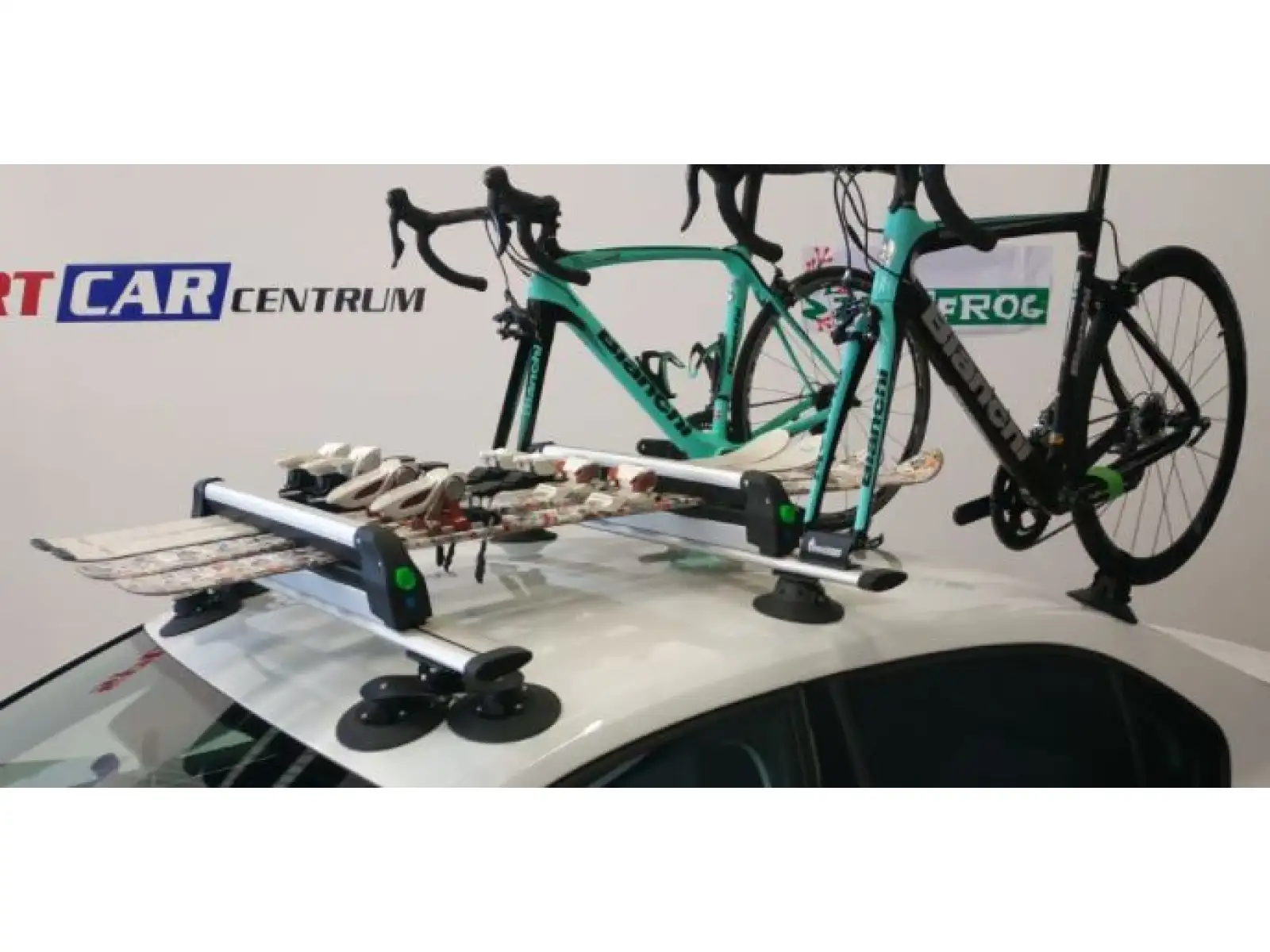 TreeFrog 626 Dachträger-Adapter für Skier und Snowboards.