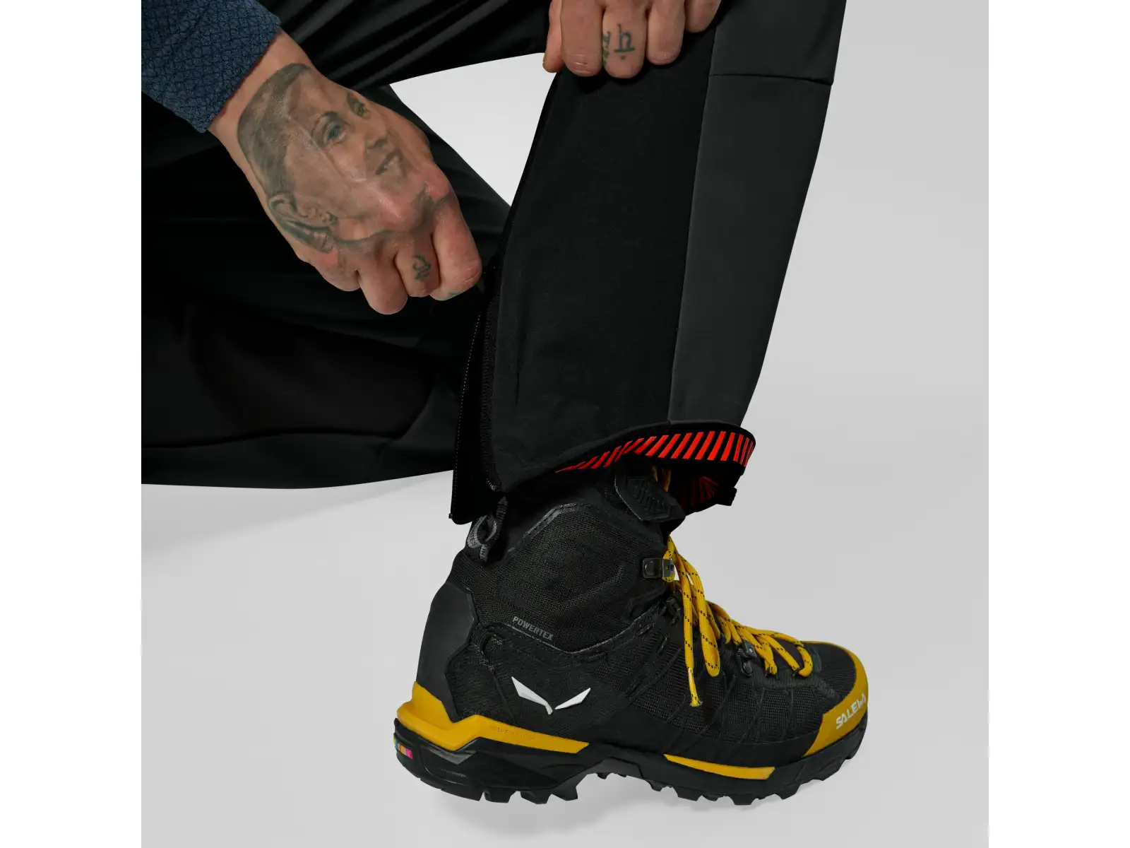 Salewa Ortles Durastretch/Stormwall Damenhose Black Out
