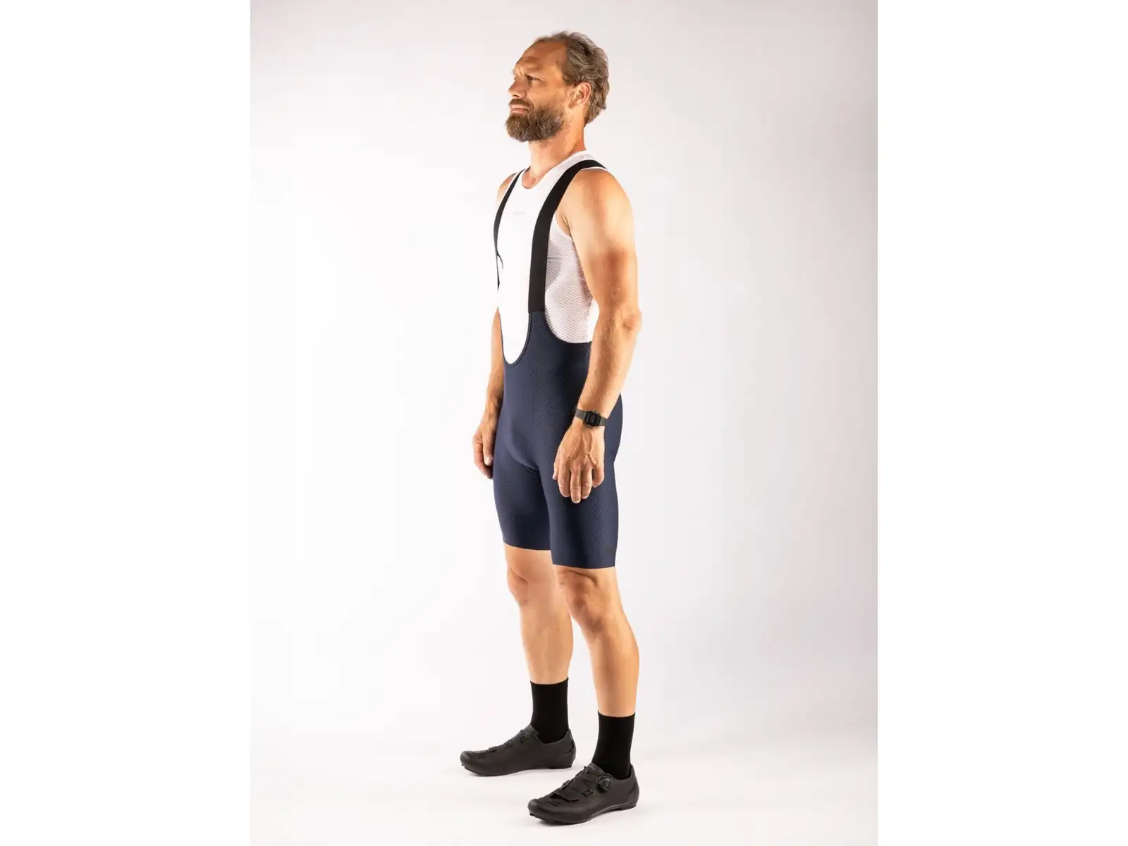 Force F Winner Shorts mit Helm und blauer Polsterung