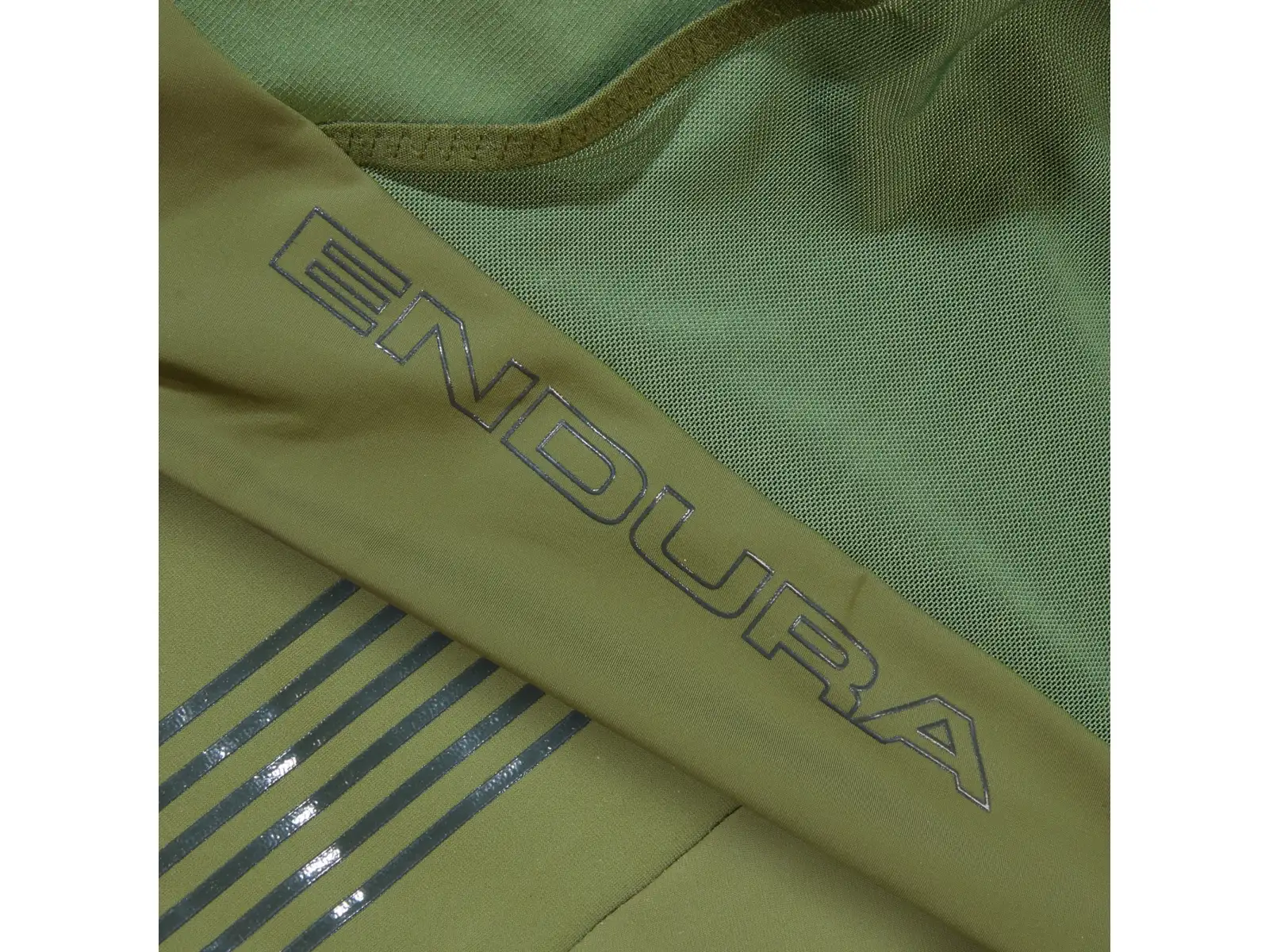 Endura GV500 Reiver Herren-Radhose mit Latz und Einsatz Olive Green