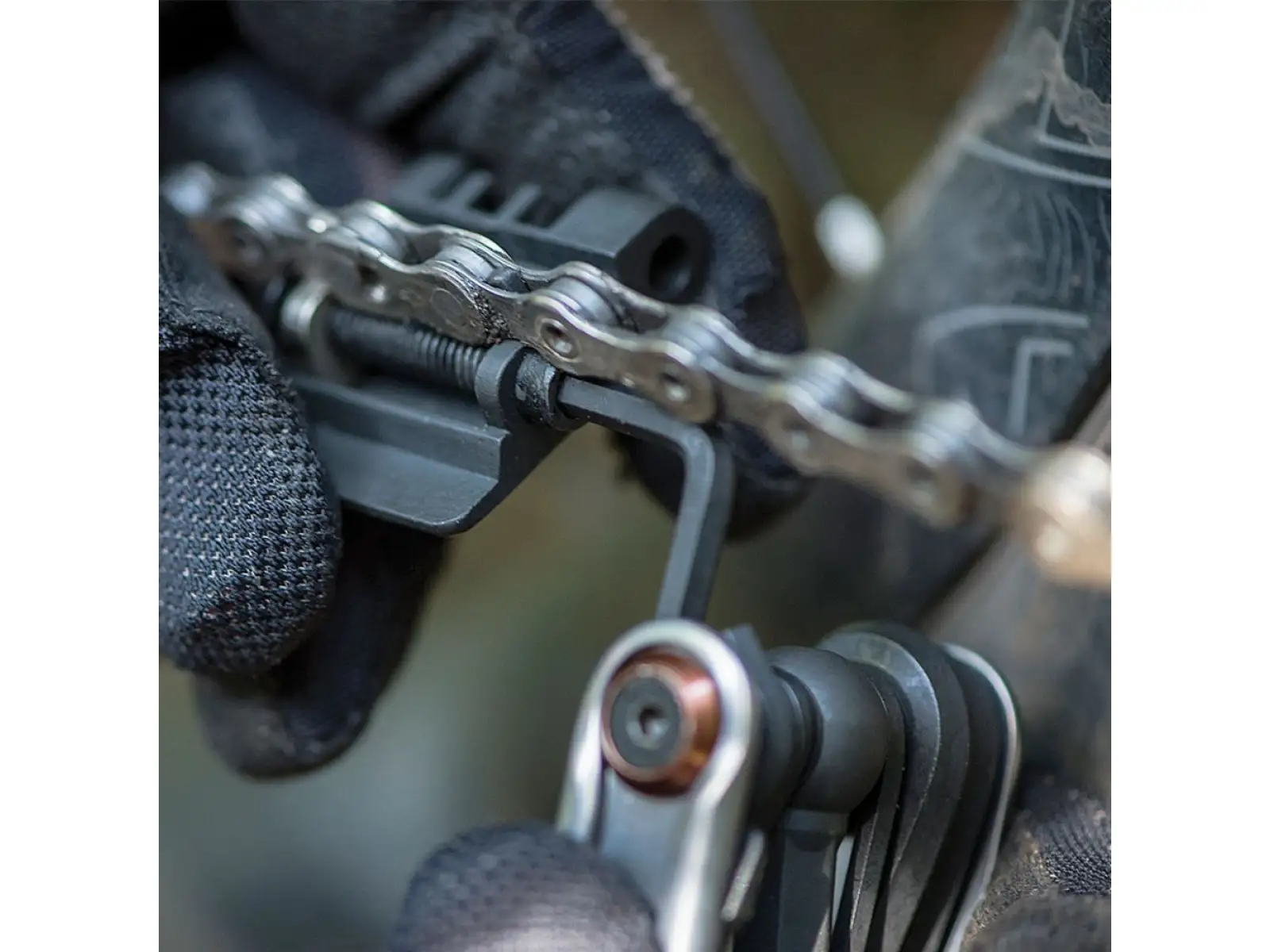 Blackburn Tradesman Multitool mit 18 Funktionen