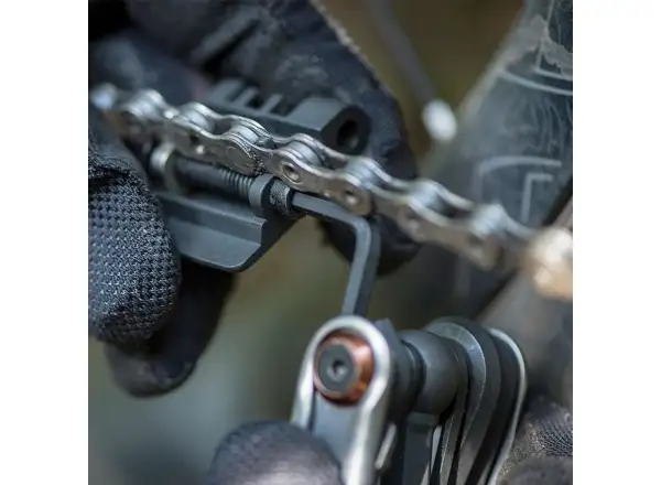 Blackburn Tradesman Multitool mit 18 Funktionen