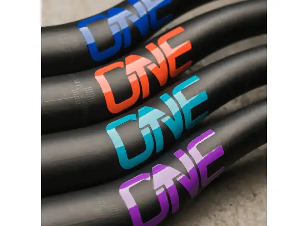OneUp Lenker V1 Carbon - 35/800 mm Hub 35 mm Schwarz