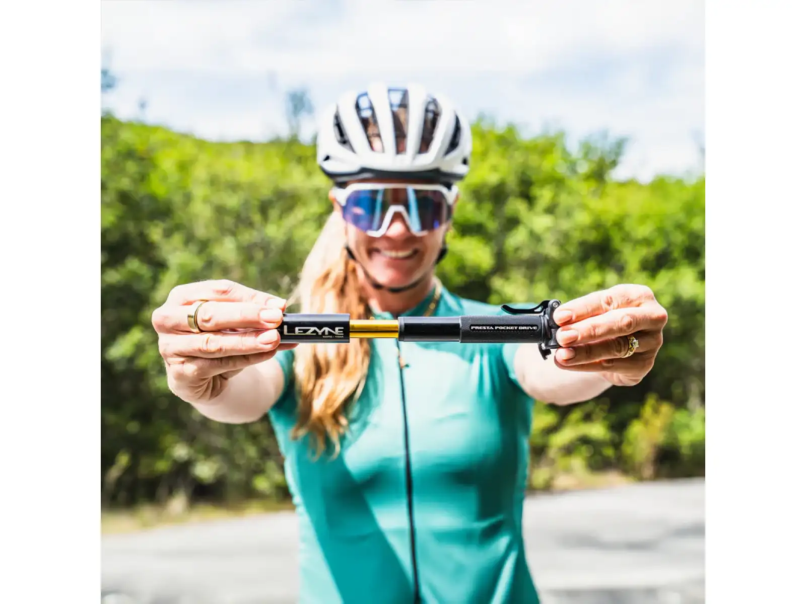 Lezyne Presta Pocket Drive Pumpe schwarz/Gold