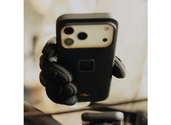 Peak Design Everyday Clarino Hülle iPhone 17 Pro schwarz