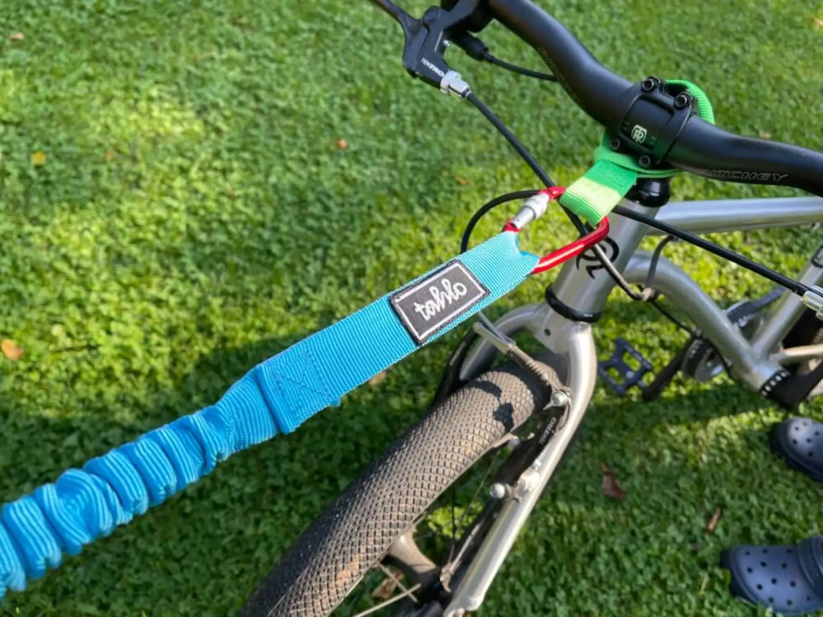Zugseil Premium Umhängeband mit Karabiner blau
