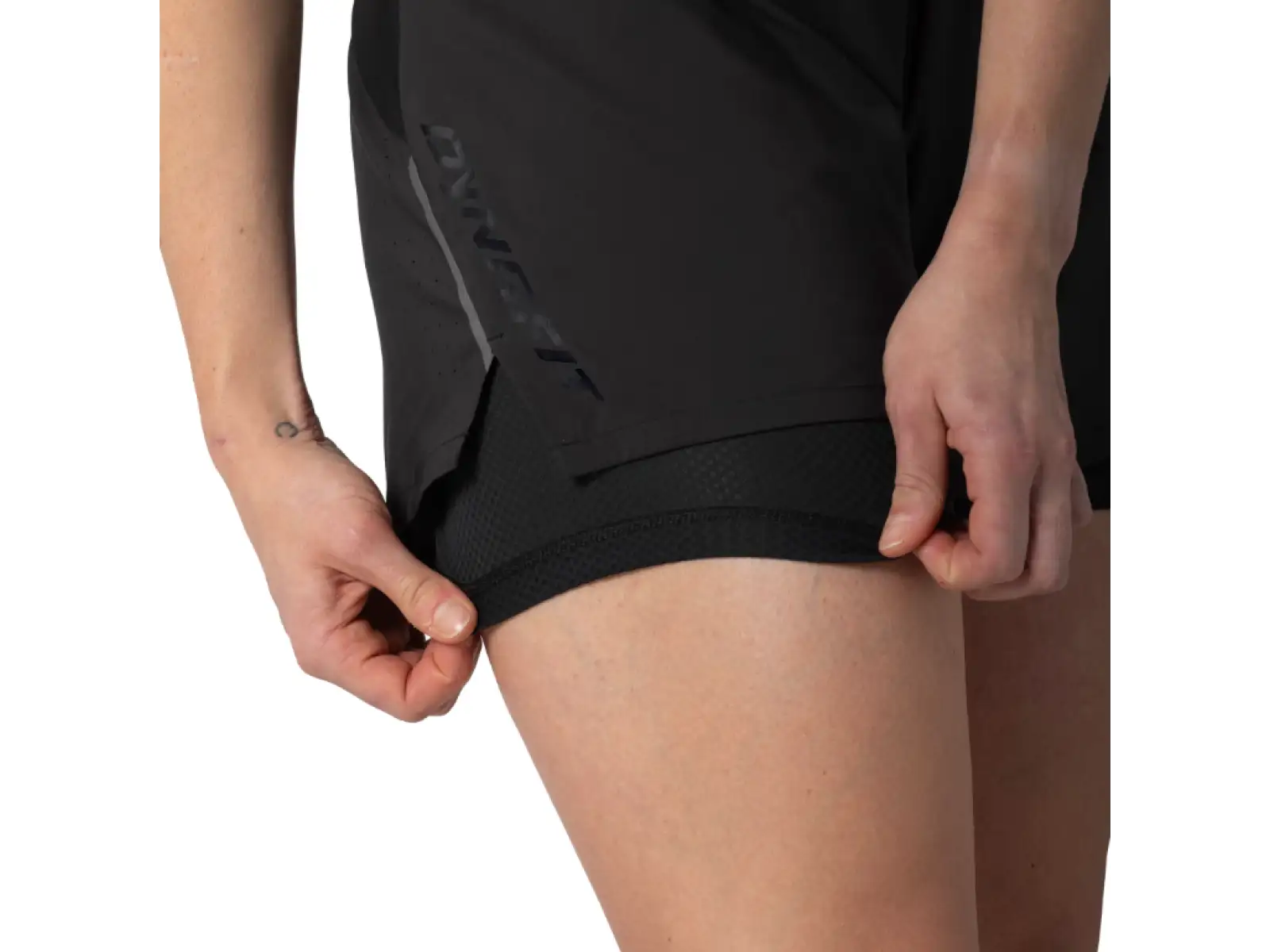 Dynafit Alpine Pro 2v1 Damen Laufshorts Black Out