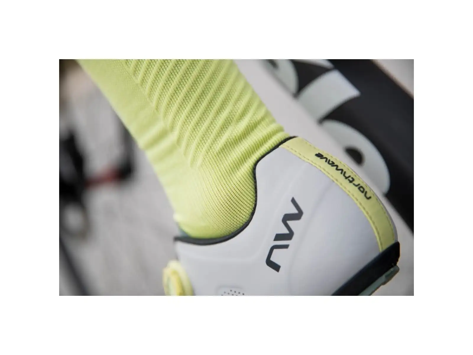 Northwave Revolution Herren Rennradschuhe Light Grey/Sage