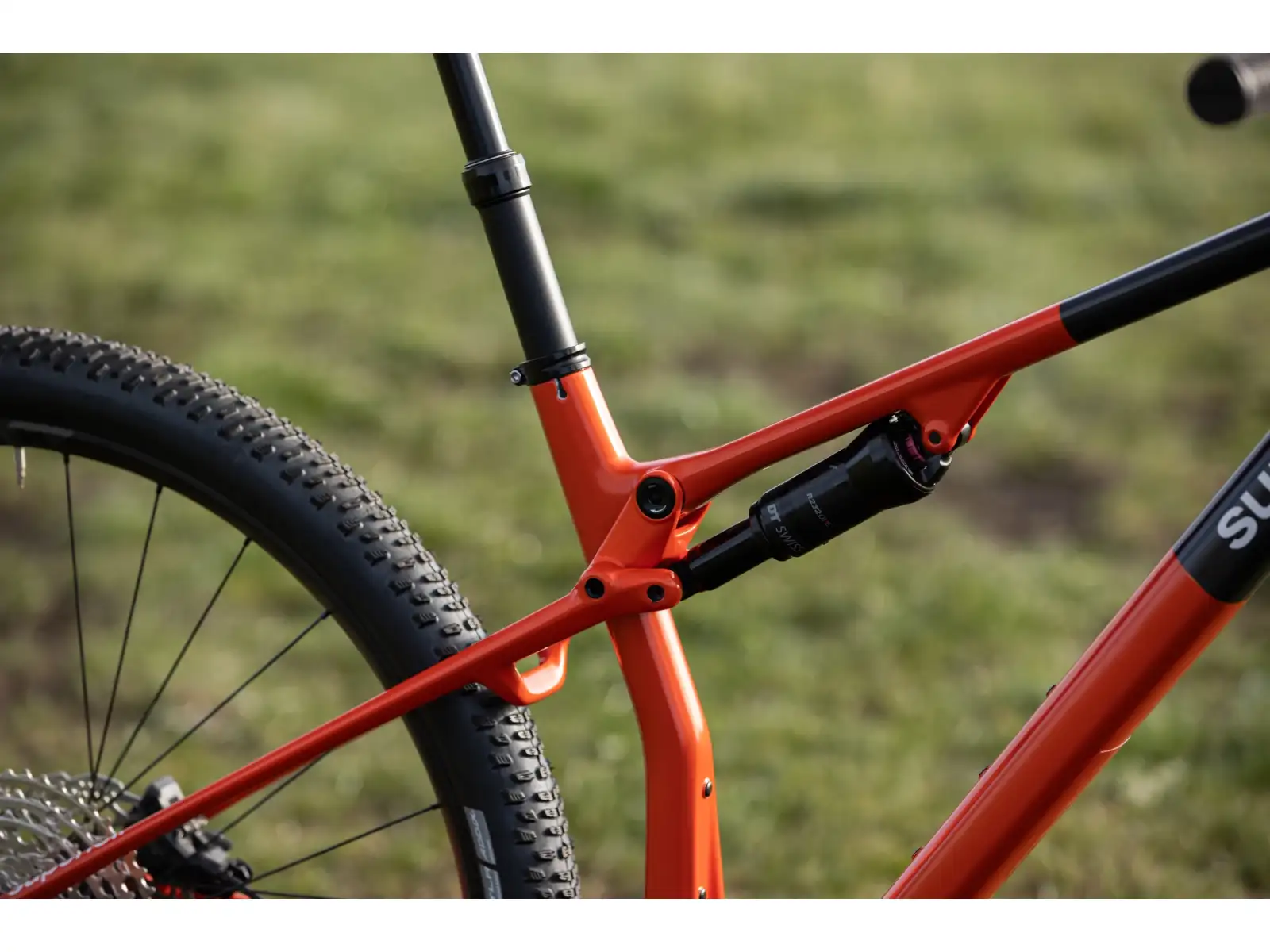 Superior XF 9.6 RC Mountainbike Glänzend Rot/Schwarz
