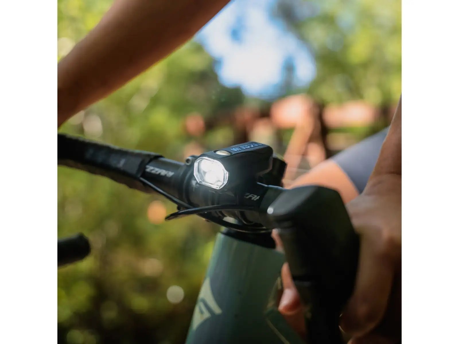 Lezyne KTV Drive Pro 400+ Vorderlicht