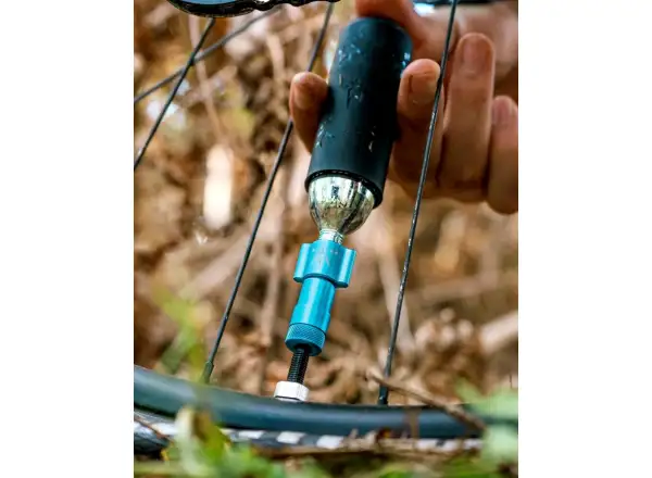 Peatys Holeshot CO2 Pumpenkopf Türkis