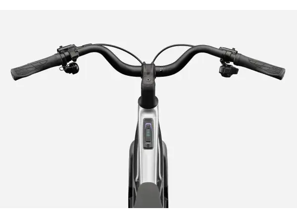 Cannondale FlyingV 1 Silver leichtes E-Bike für die Stadt