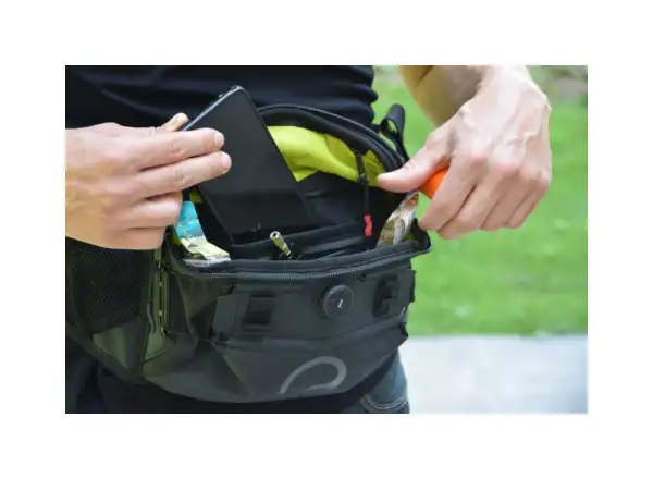 Ergon BA Hip Back Hüfttasche 3 l schwarz