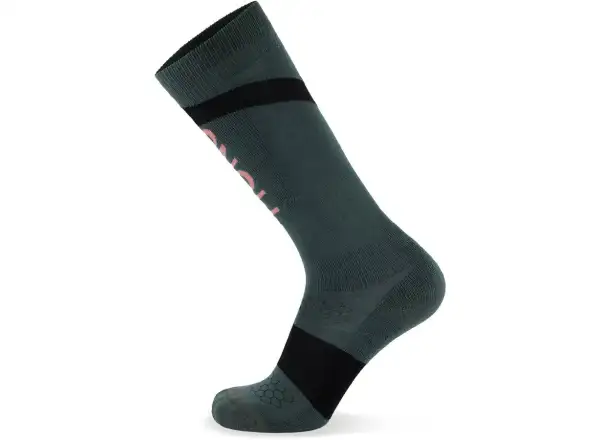 Mons Royale Ultra Cushion Merino Schneestrümpfe in verbranntem Salbei.