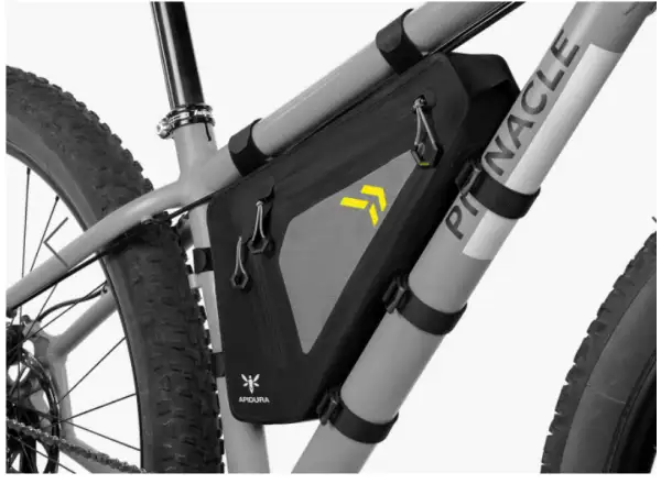 Apidura Backcountry Rahmentasche 2,5 l Schwarz/Grau