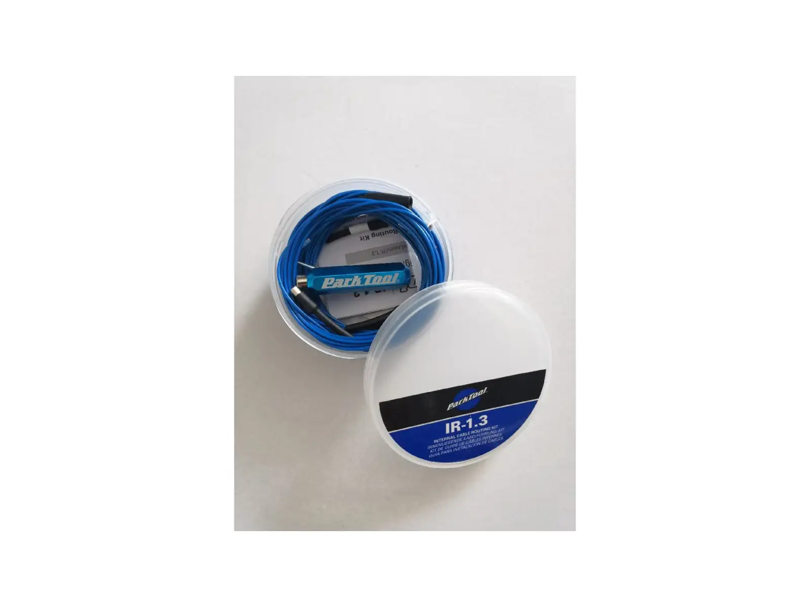 Park Tool IR-1-3 kit für die Montage von internen Kabeln.