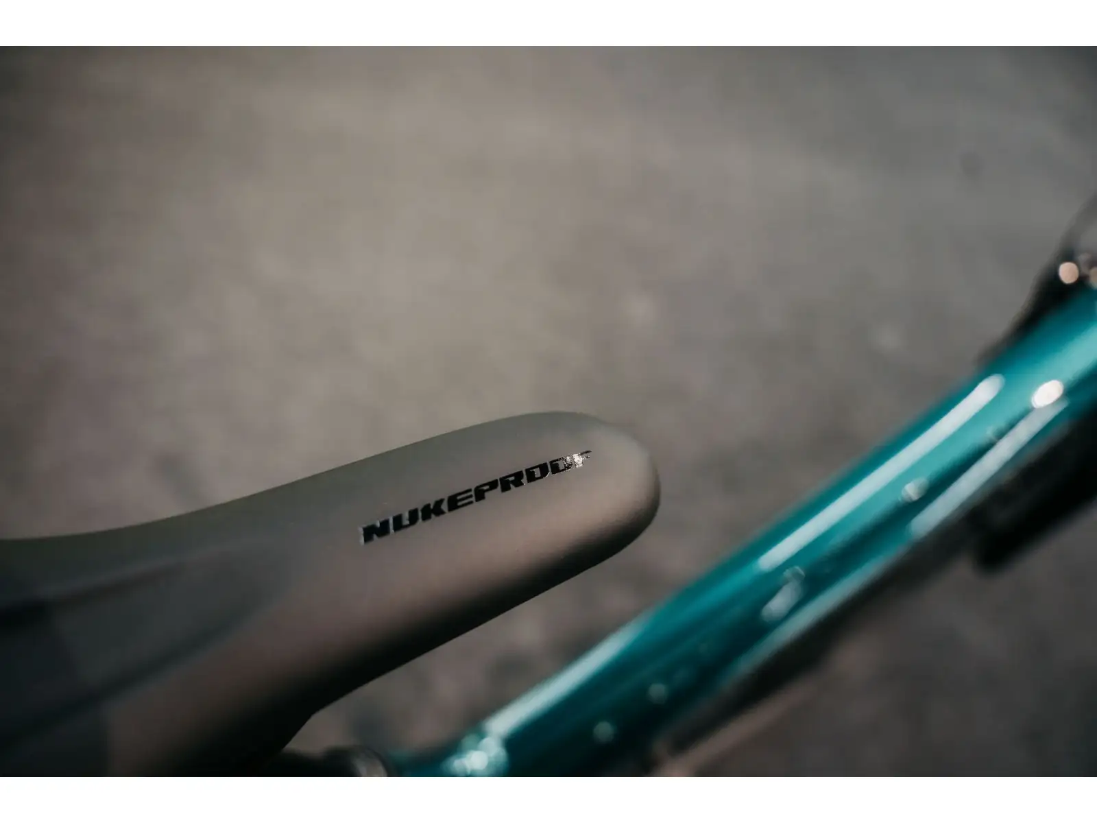 Nukeproof Tracker Pro 290 Cues 1x11 Mountainbike Petrol Green/Chrome