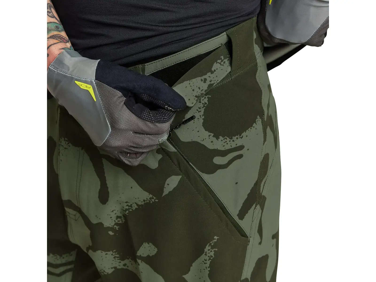 Troy Lee Designs Skyline Herren Shorts Shadow Camo Olive