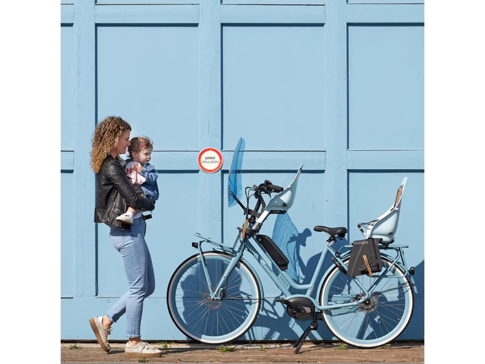 Urban Iki Fahrrad-Hecksitz mit Adapter und Rahmenhalterung SET Aotake Hellblau
