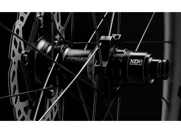 FFWD Outride Alloy Straßenrad Laufräder