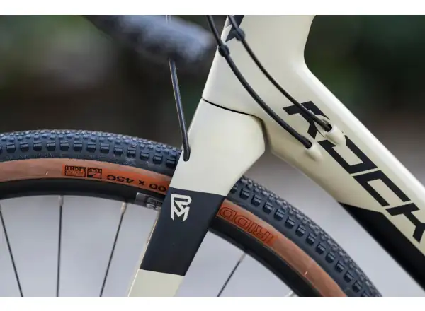 Rock Machine Gravelride CRB 700 Gravelbike in mattem Sand/Schwarz.