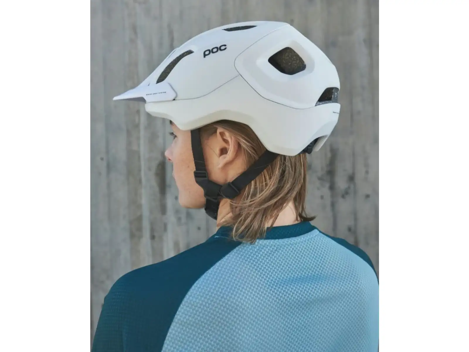 POC Axion Helm Hydrogen White Matt