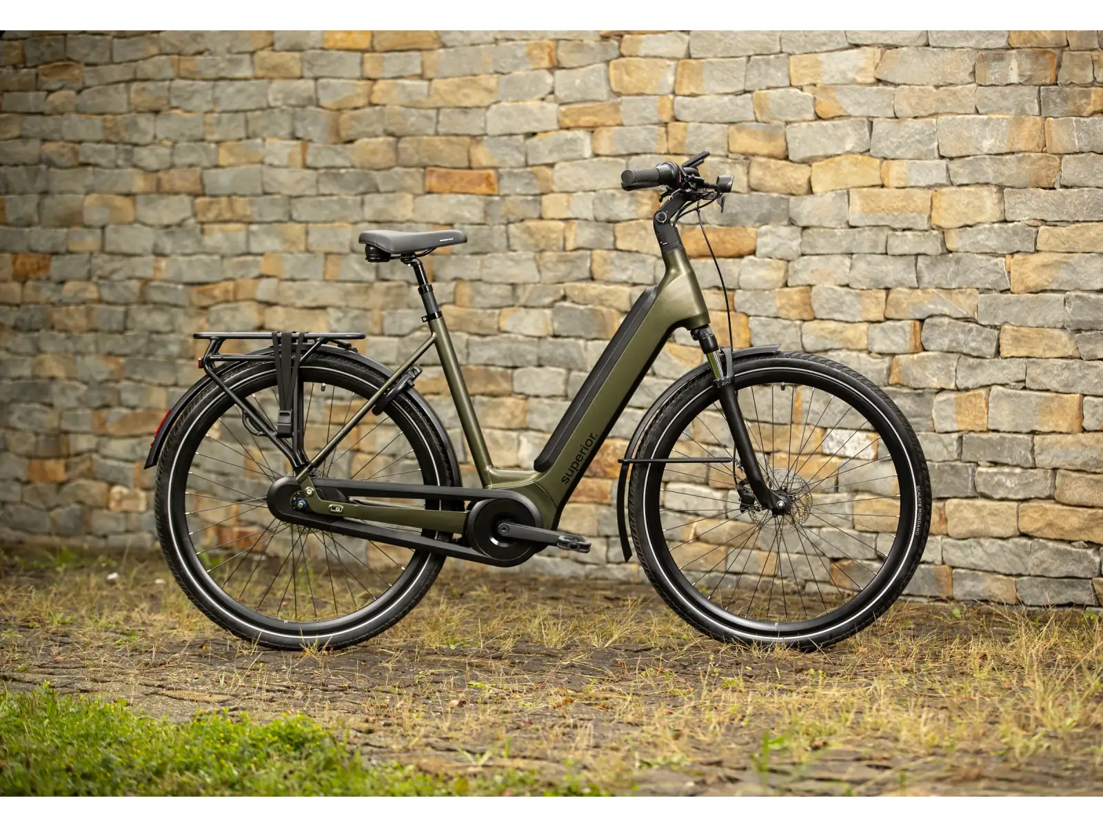 Superior eWAY 6.4 City E-Bike Matte Black