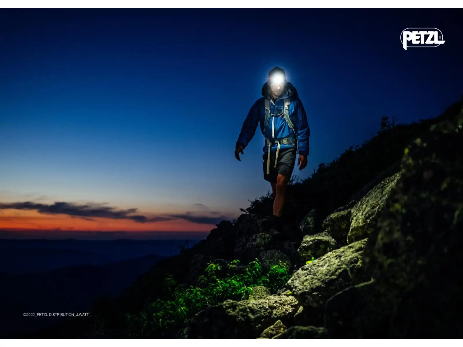 Petzl Actik Core Stirnlampe Grün