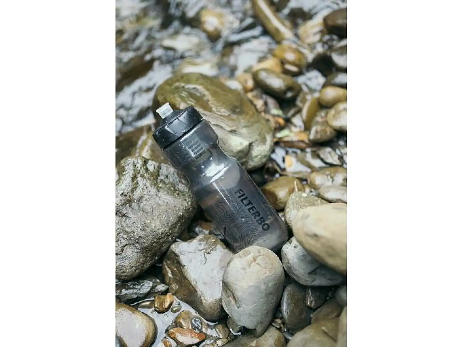 Woho Filterbo Flasche mit Filter 700 ml schwarz