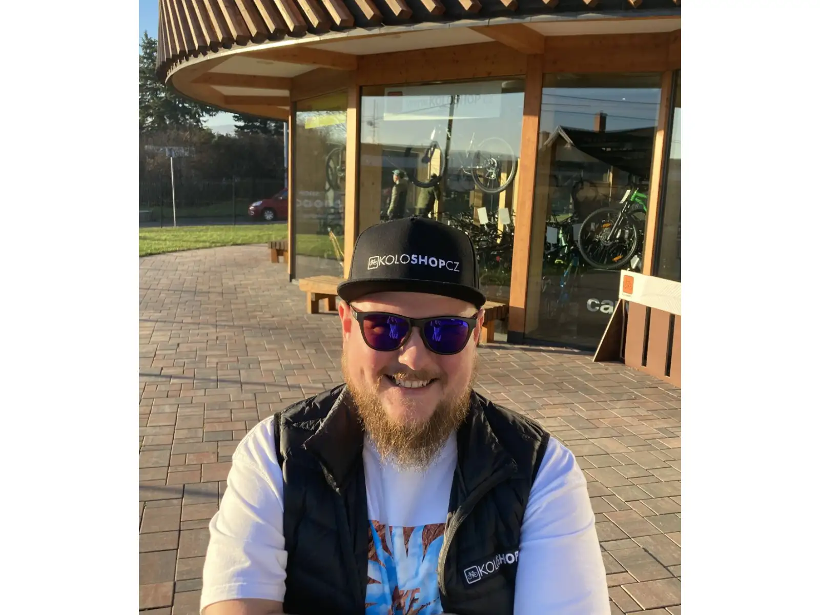 Snapback Cap - Schwarz