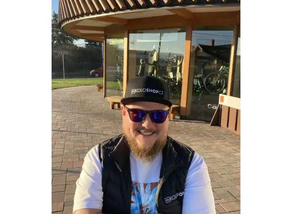 Snapback Cap - Schwarz