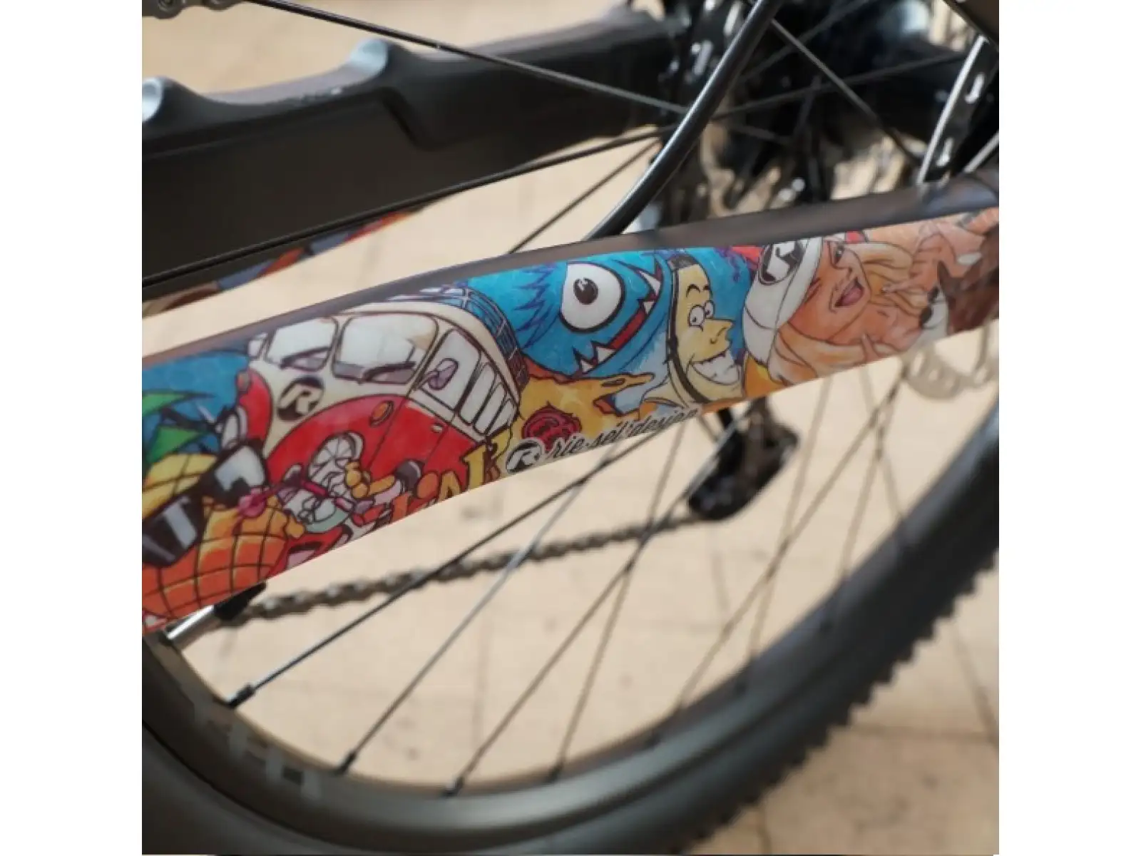 Rie:sel Design TAPE 3000 Kettenfolie Stickerbomb Eyecatcher