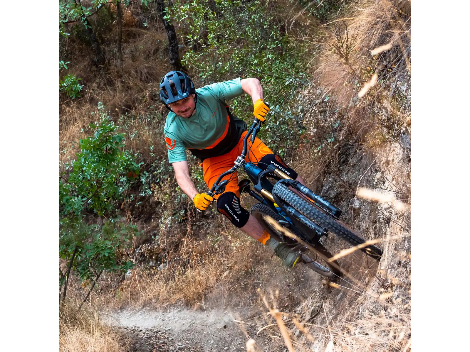 Endura SingleTrack Lite Herren Shorts Harvest