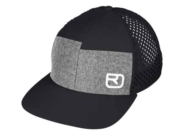 Ortovox Logo Air Trucker Kappe Black Raven