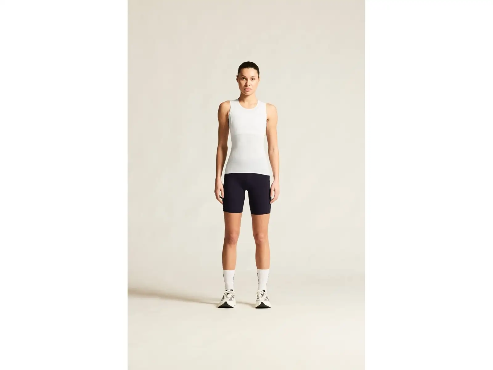 CRAFT PRO Dry Nanoweight Damen-Unterhemd weiß